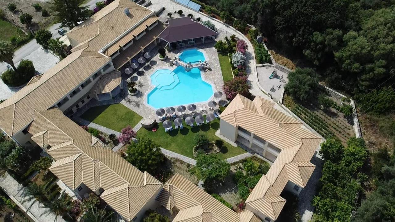 Karavostasi Beach Hotel Perdika  Exterior photo